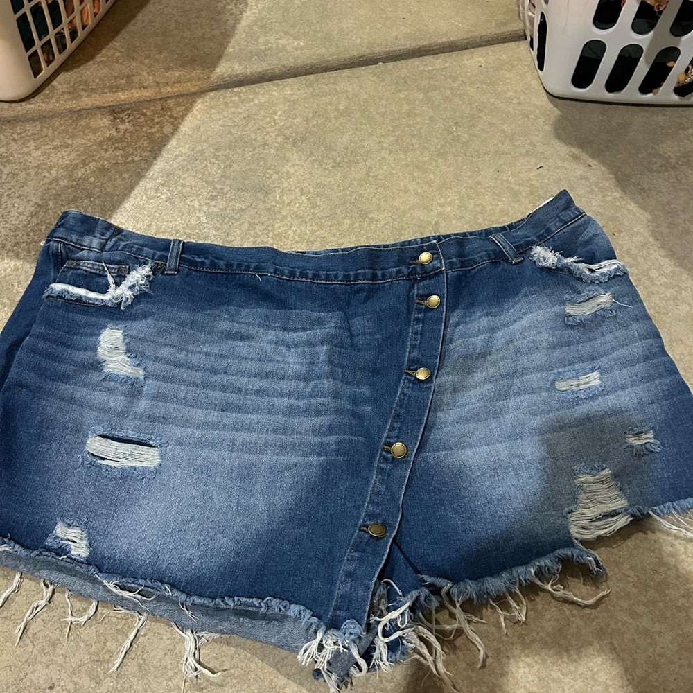 Denim Button-Front Distressed Mini Skort - Blue